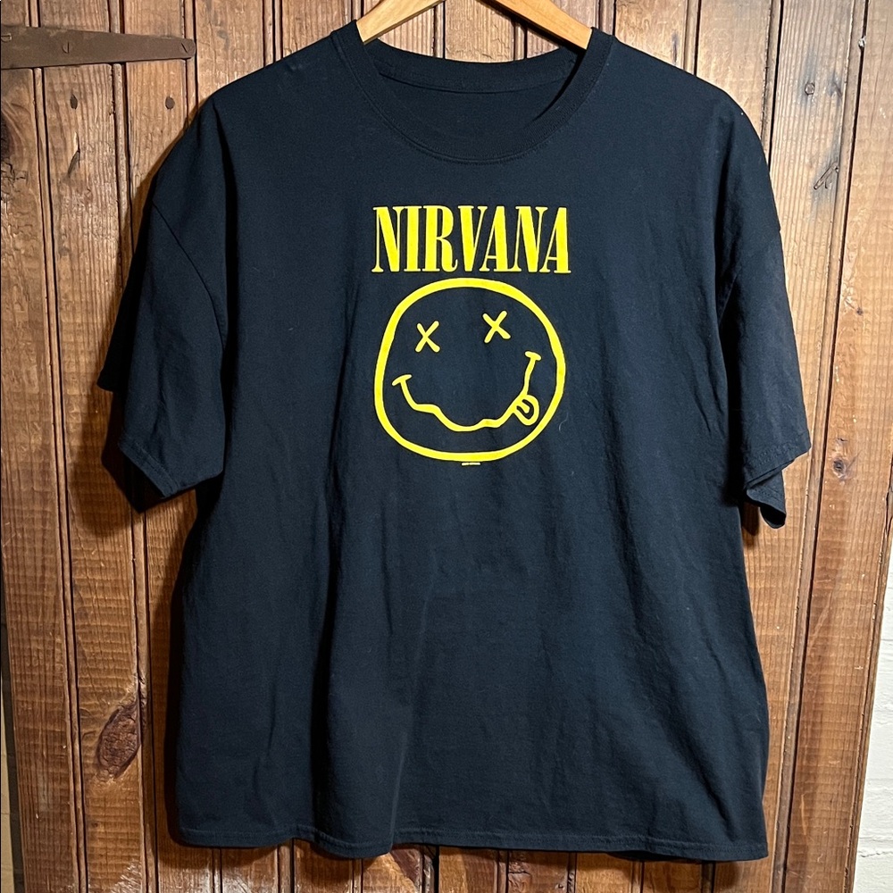 Vintage 2003 NIRVANA Black Tee with Yellow Graphic